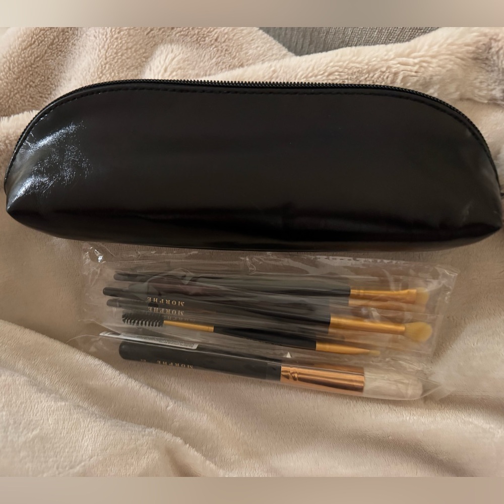 Morphe Black Makeup Brush Set with Case